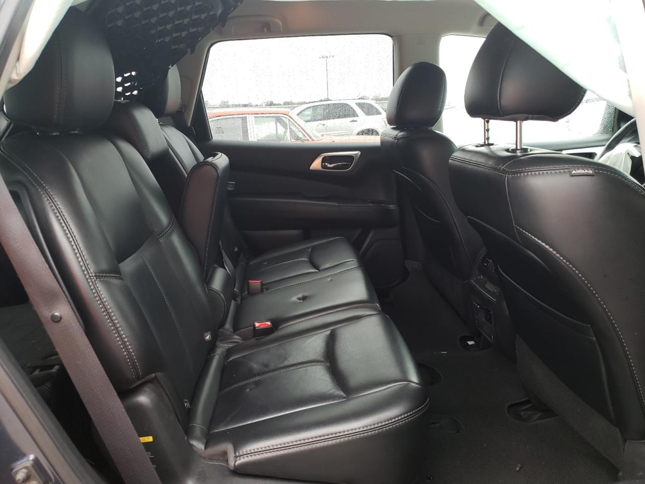 Photo 6 from auction – 2016 NISSAN PATHFINDER with VIN 5N1AR2MN0GC666159