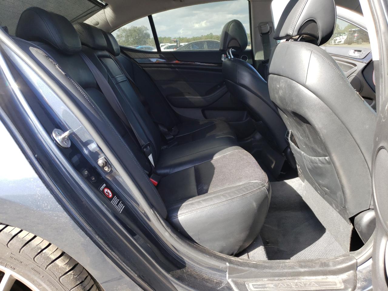 Photo 6 from auction – 2014 KIA CADENZA PR with VIN KNALN4D75E5123569