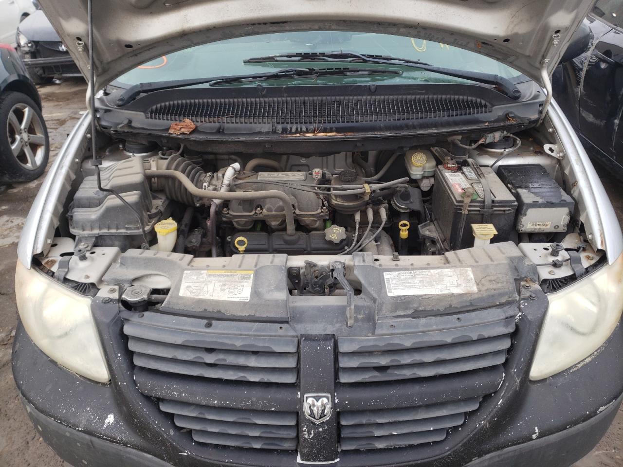 Photo 7 from auction – 2005 DODGE CARAVAN C/ with VIN 1D4GP21R15B406273