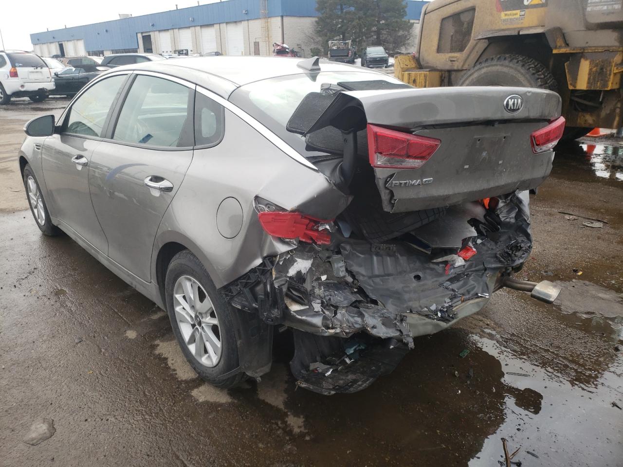 Photo 3 from auction – 2016 KIA OPTIMA LX with VIN 5XXGT4L33GG098887