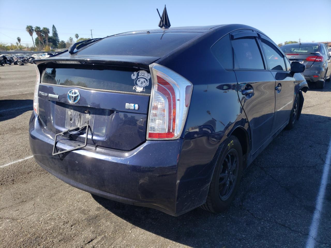 Photo 4 from auction – 2013 TOYOTA PRIUS with VIN JTDKN3DU7D0350448