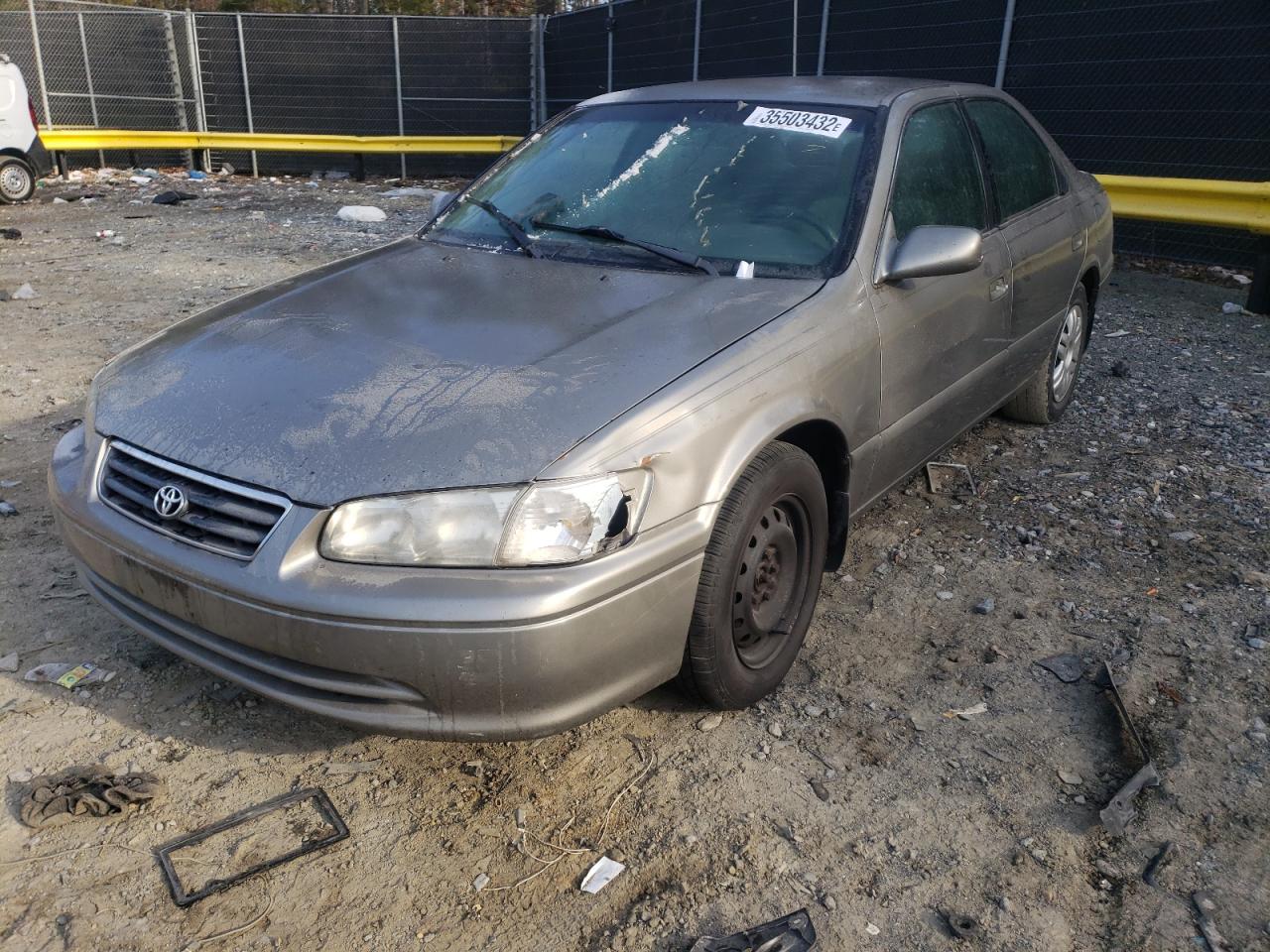 Photo 2 from auction – 2000 TOYOTA CAMRY CE with VIN 4T1BG22K5YU705990
