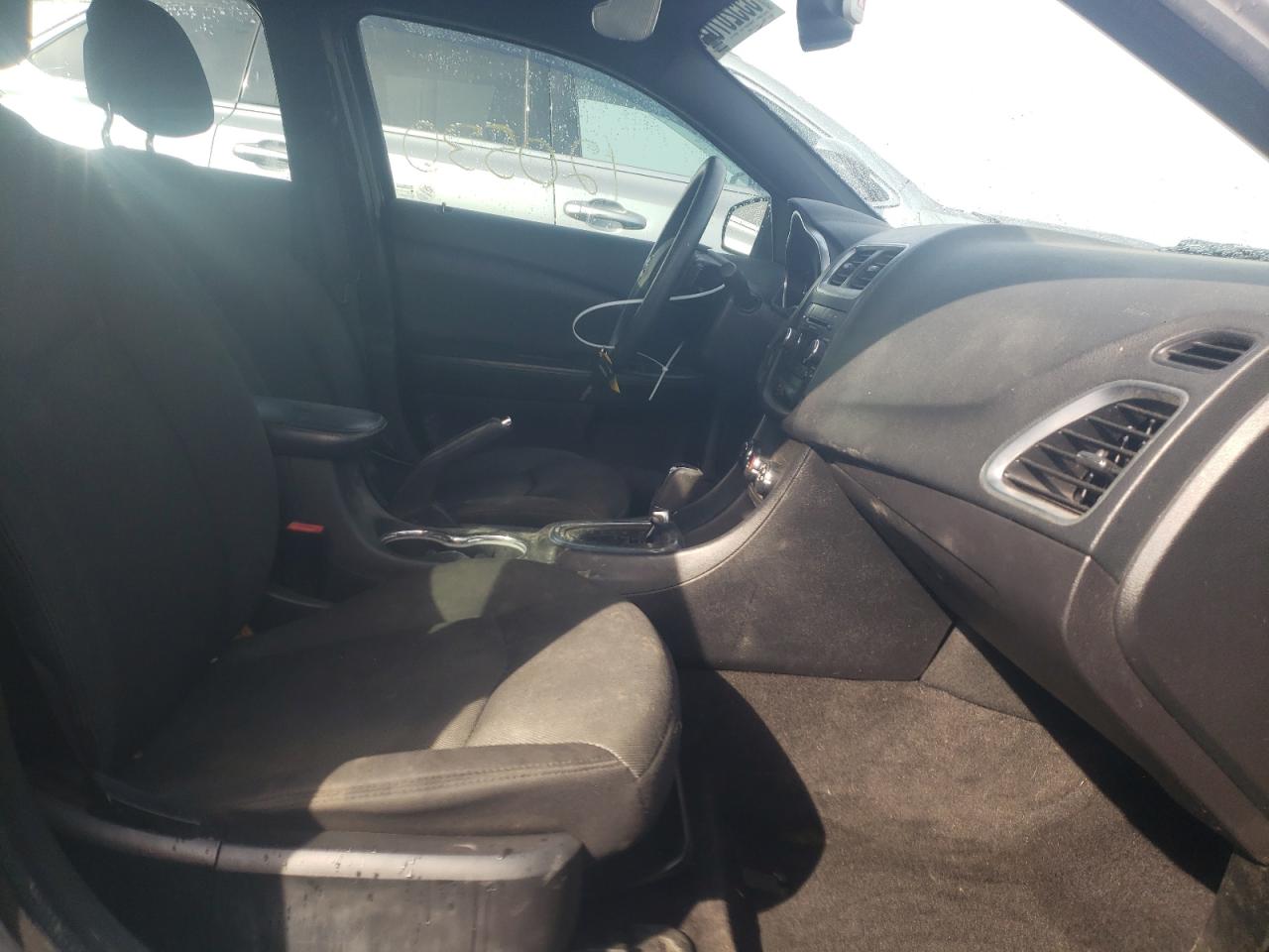 Photo 5 from auction – 2014 DODGE AVENGER SE with VIN 1C3CDZAG6EN184487