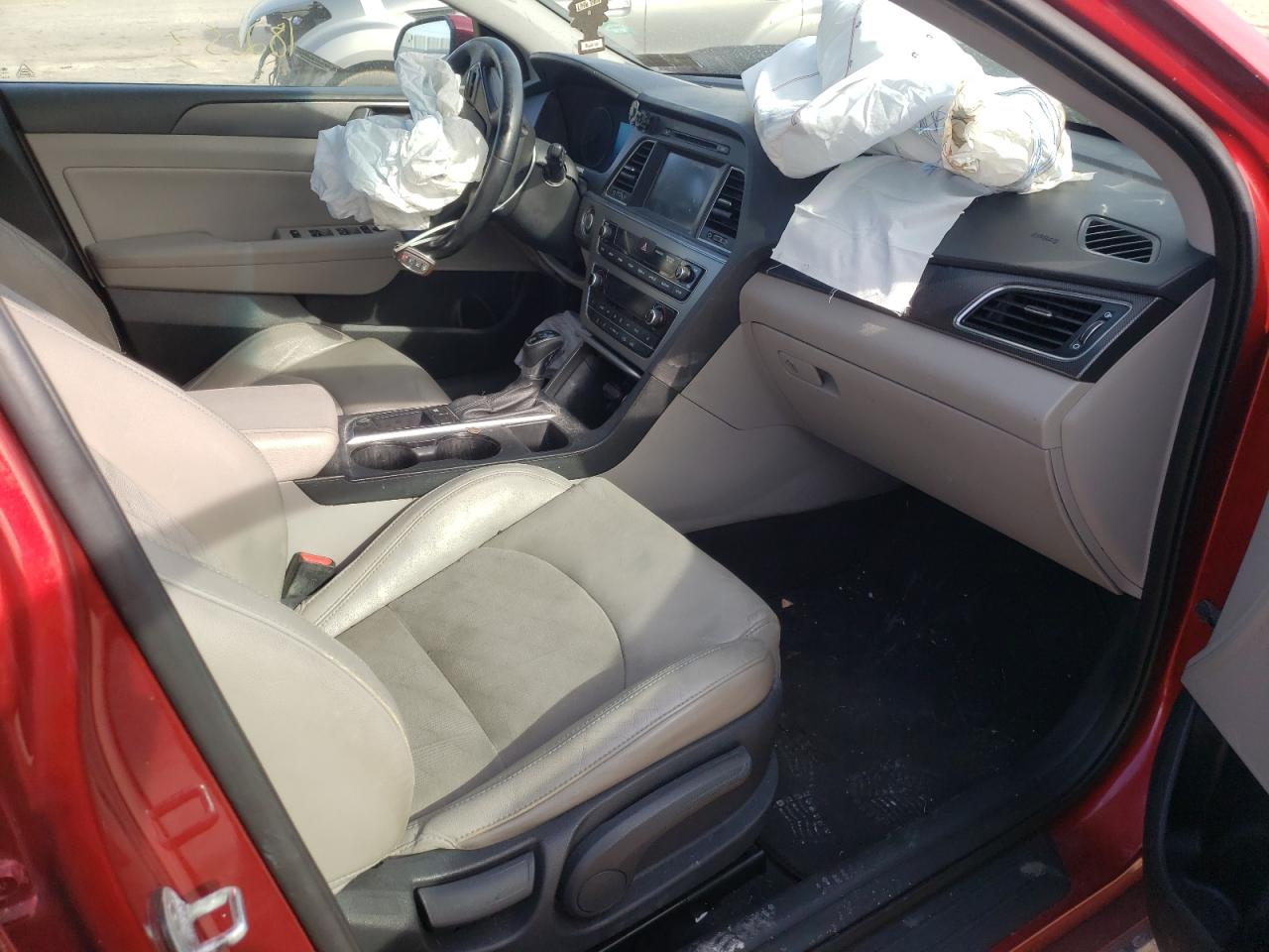 Photo 5 from auction – 2016 HYUNDAI SONATA SPO with VIN 5NPE34AF7GH282738