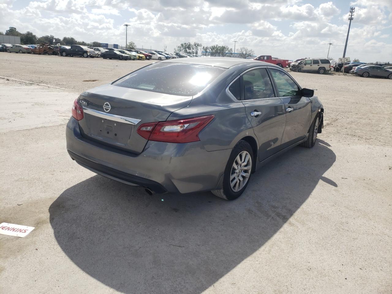 Photo 4 from auction – 2018 NISSAN ALTIMA 2.5 with VIN 1N4AL3AP9JC110480