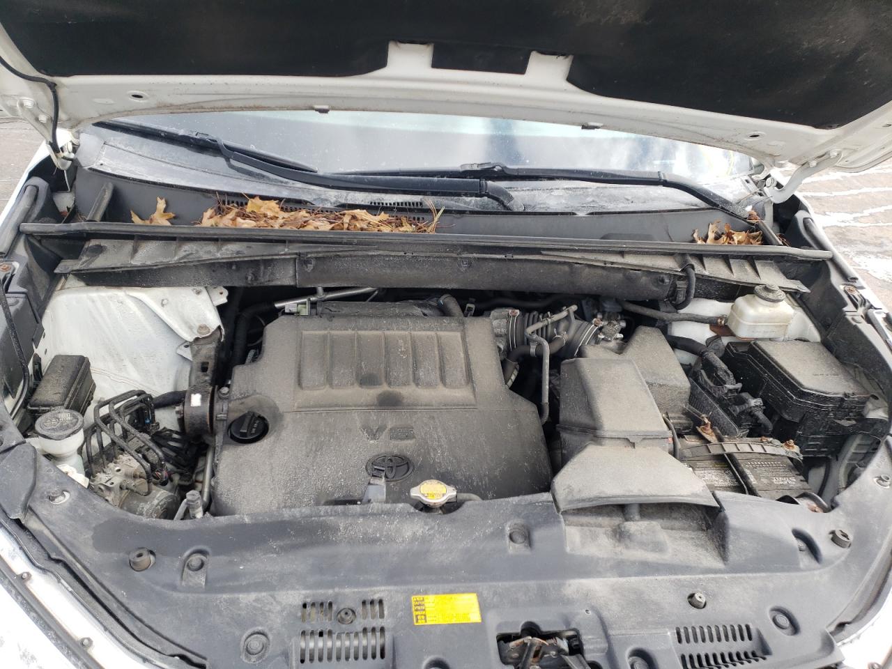 Photo 7 from auction – 2014 TOYOTA HIGHLANDER with VIN 5TDBKRFH6ES009200