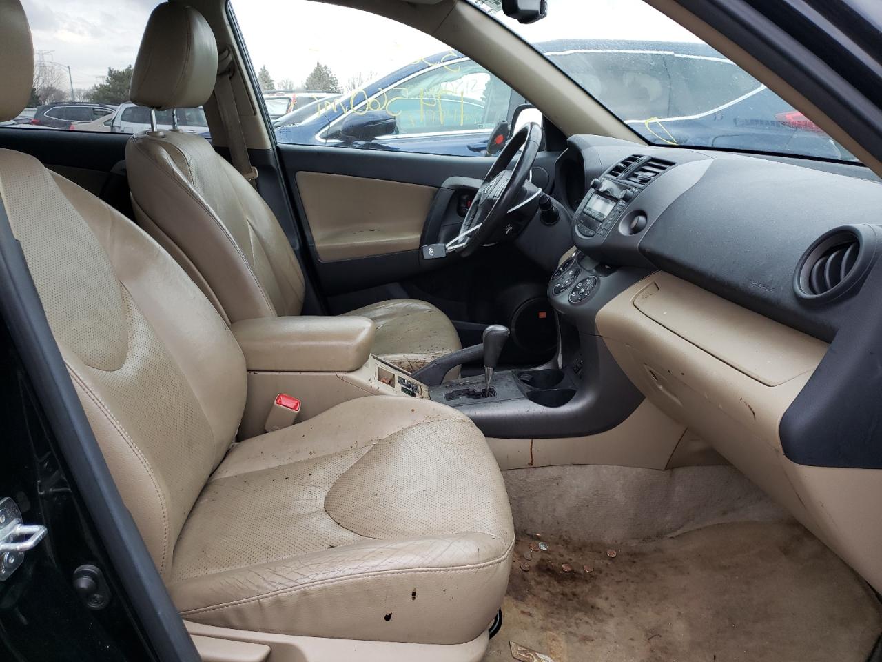 Photo 5 from auction – 2010 TOYOTA RAV4 LIMIT with VIN 2T3DK4DV6AW015625
