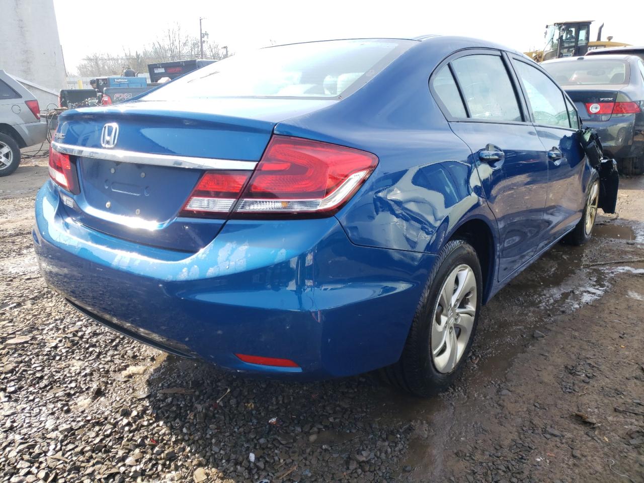 Photo 4 from auction – 2014 HONDA CIVIC LX with VIN 19XFB2F58EE225302