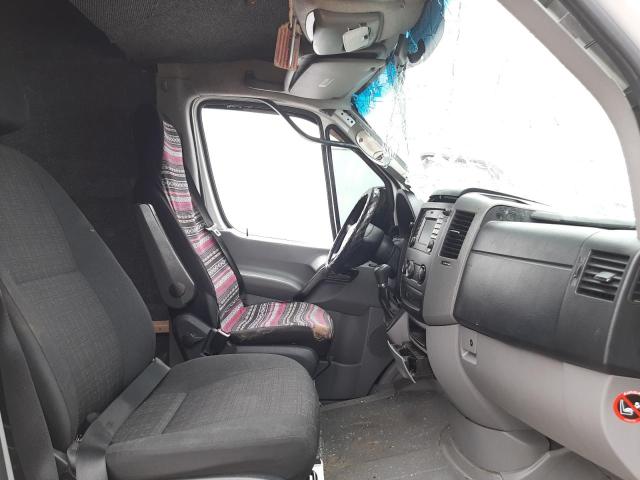 Photo 5 from auction – 2015 FREIGHTLINER SPRINTER 2 with VIN WDYPE8DC8F5952683