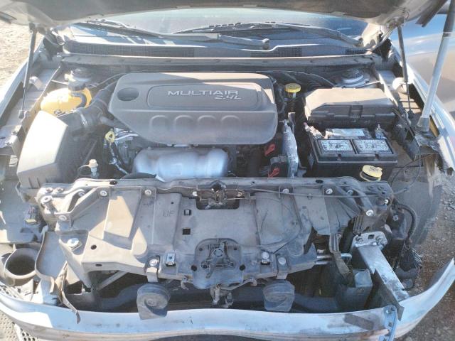 Photo 7 from auction – 2015 CHRYSLER 200 LIMITE with VIN 1C3CCCAB6FN632989