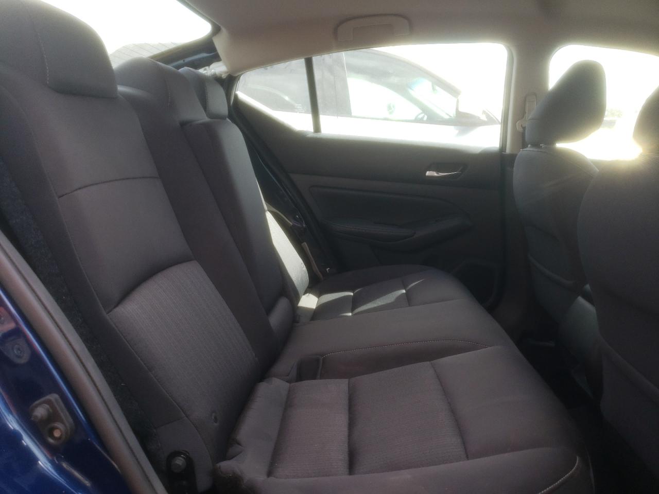 Photo 6 from auction – 2019 NISSAN ALTIMA S with VIN 1N4BL4BVXKC221757