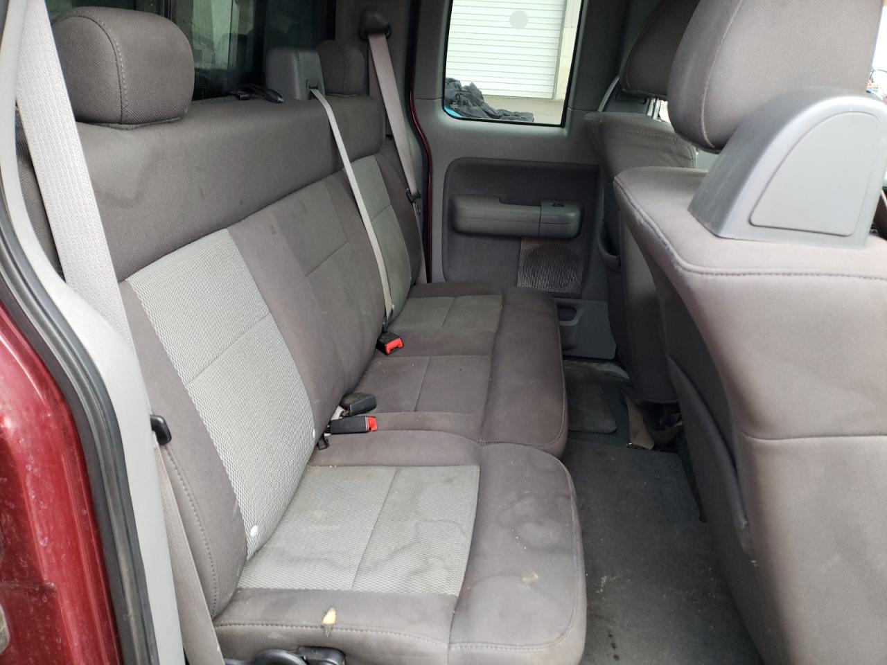 Photo 6 from auction – 2005 FORD F150 with VIN 1FTPX14525FB22773