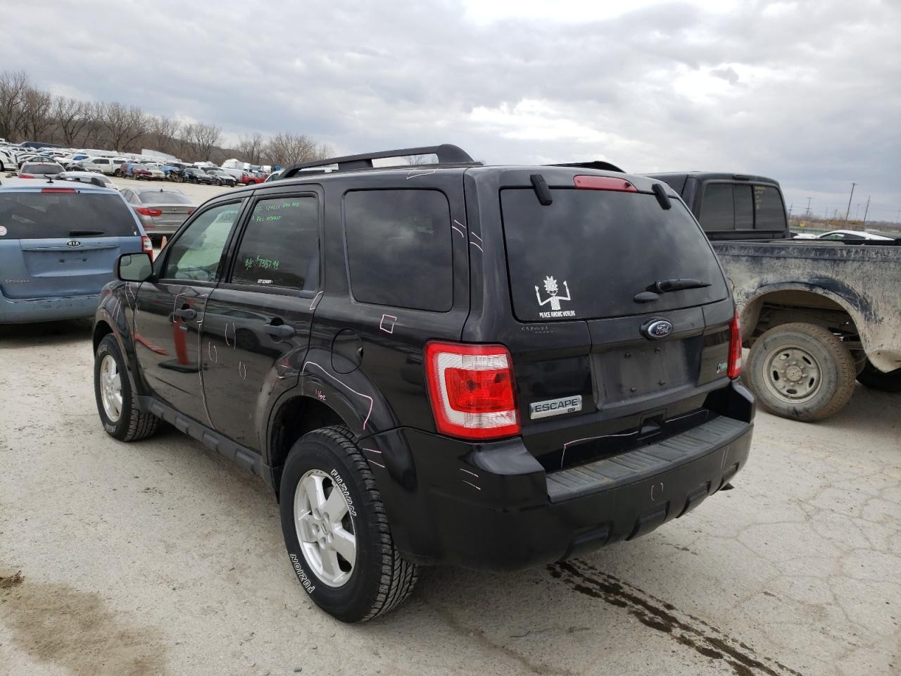 Photo 3 from auction – 2011 FORD ESCAPE XLT with VIN 1FMCU0DG3BKB02727