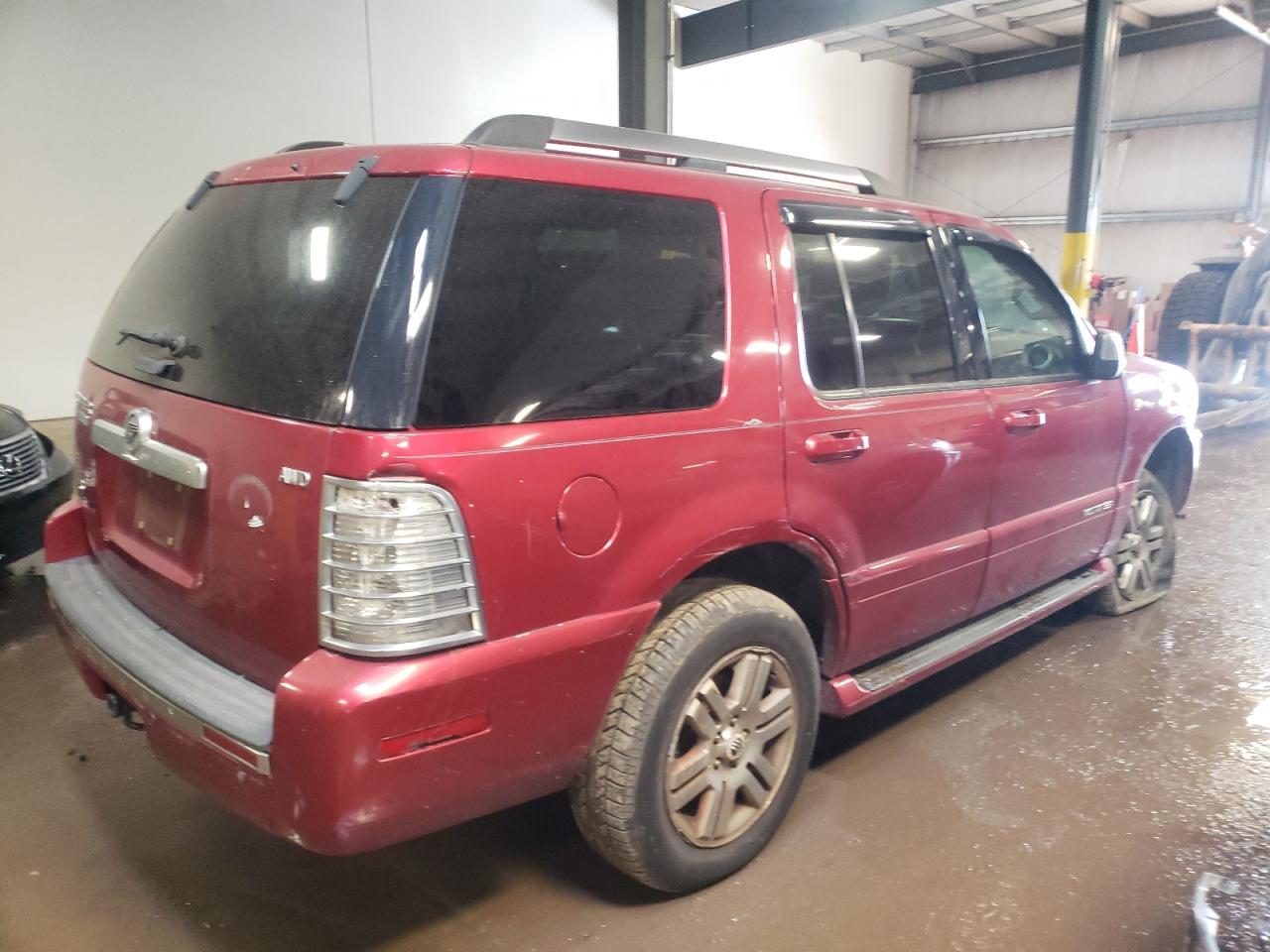 Photo 4 from auction – 2008 MERCURY MOUNTAINEE with VIN 4M2EU48EX8UJ00610