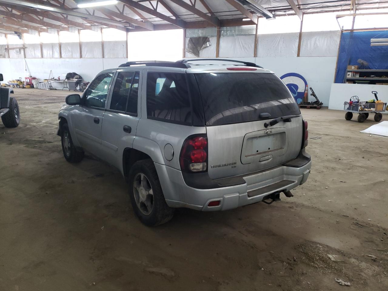 Photo 3 from auction – 2008 CHEVROLET TRAILBLAZE with VIN 1GNDT13SX82180672