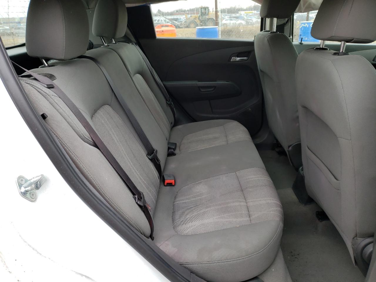Photo 6 from auction – 2016 CHEVROLET SONIC LT with VIN 1G1JC6SG8G4134940
