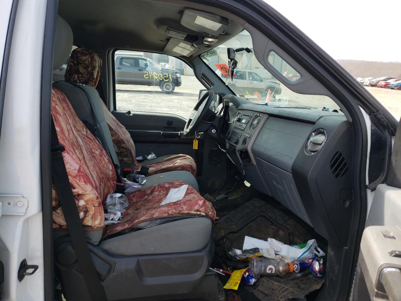 Photo 5 from auction – 2015 FORD F250 SUPER with VIN 1FT7W2B65FEC14388