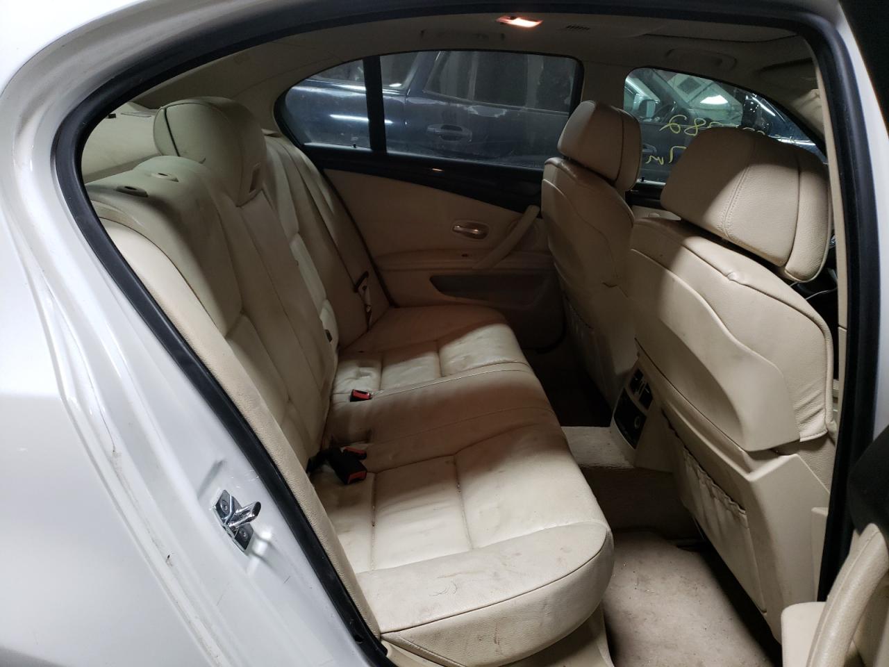 Photo 6 from auction – 2008 BMW 550 I with VIN WBANW53598CT52140