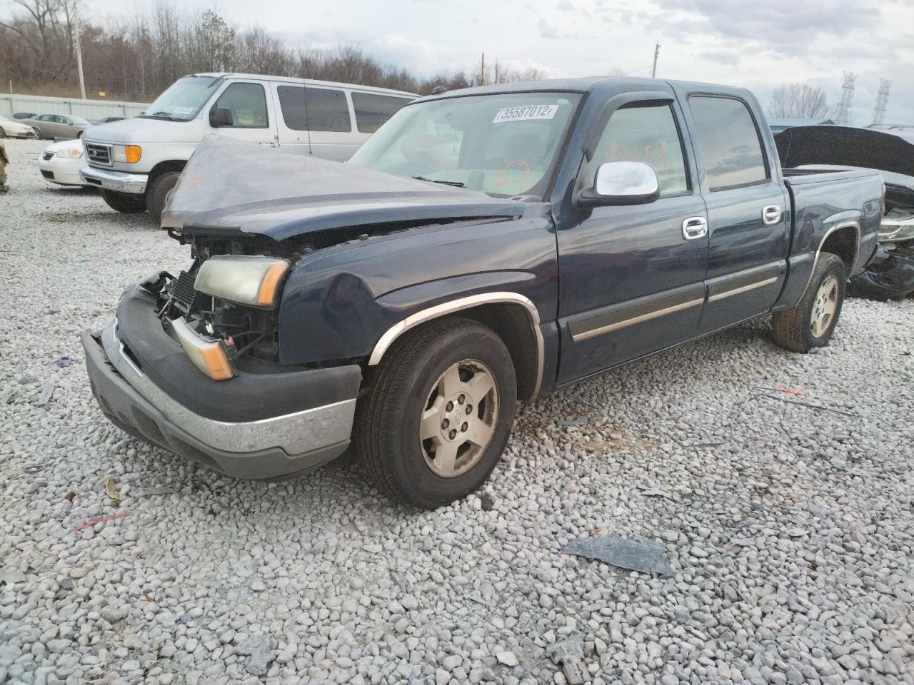 Photo 2 from auction – 2005 CHEVROLET SILVERADO with VIN 2GCEC13TX51131425
