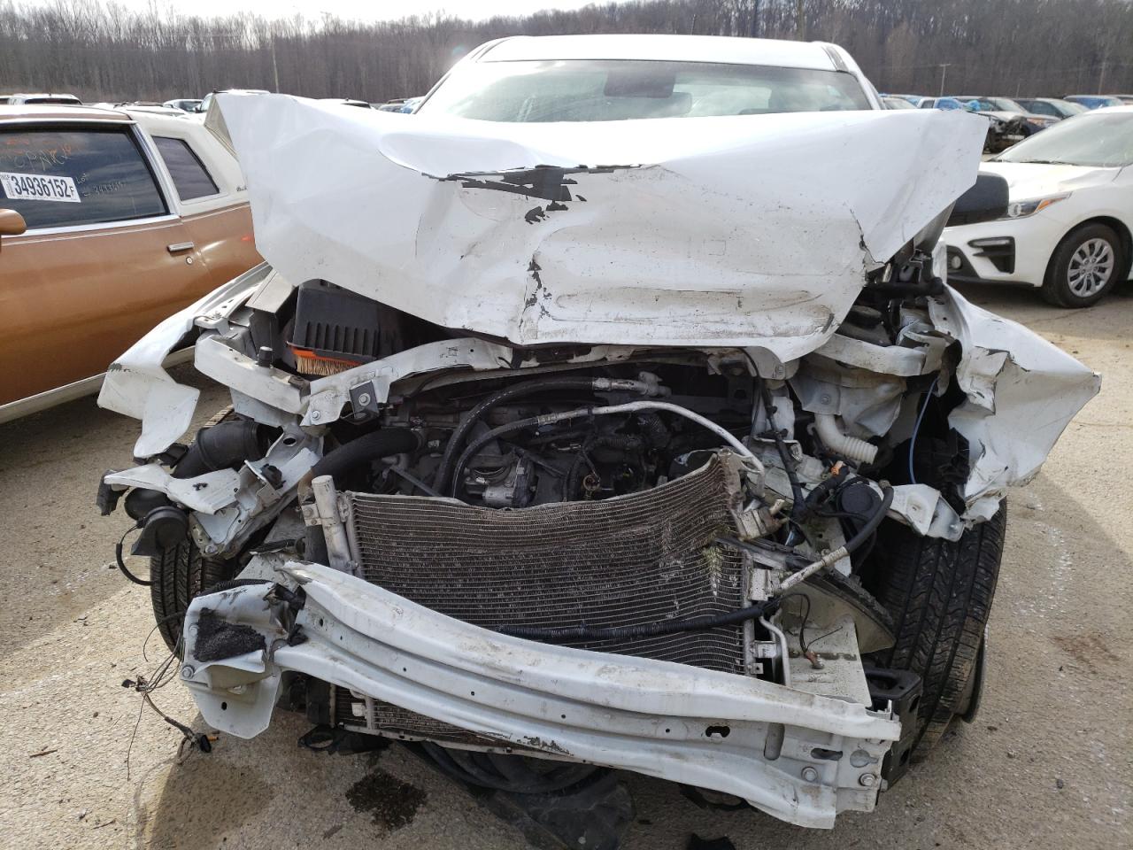Photo 9 from auction – 2015 CHEVROLET EQUINOX LS with VIN 2GNALAEK1F1144334