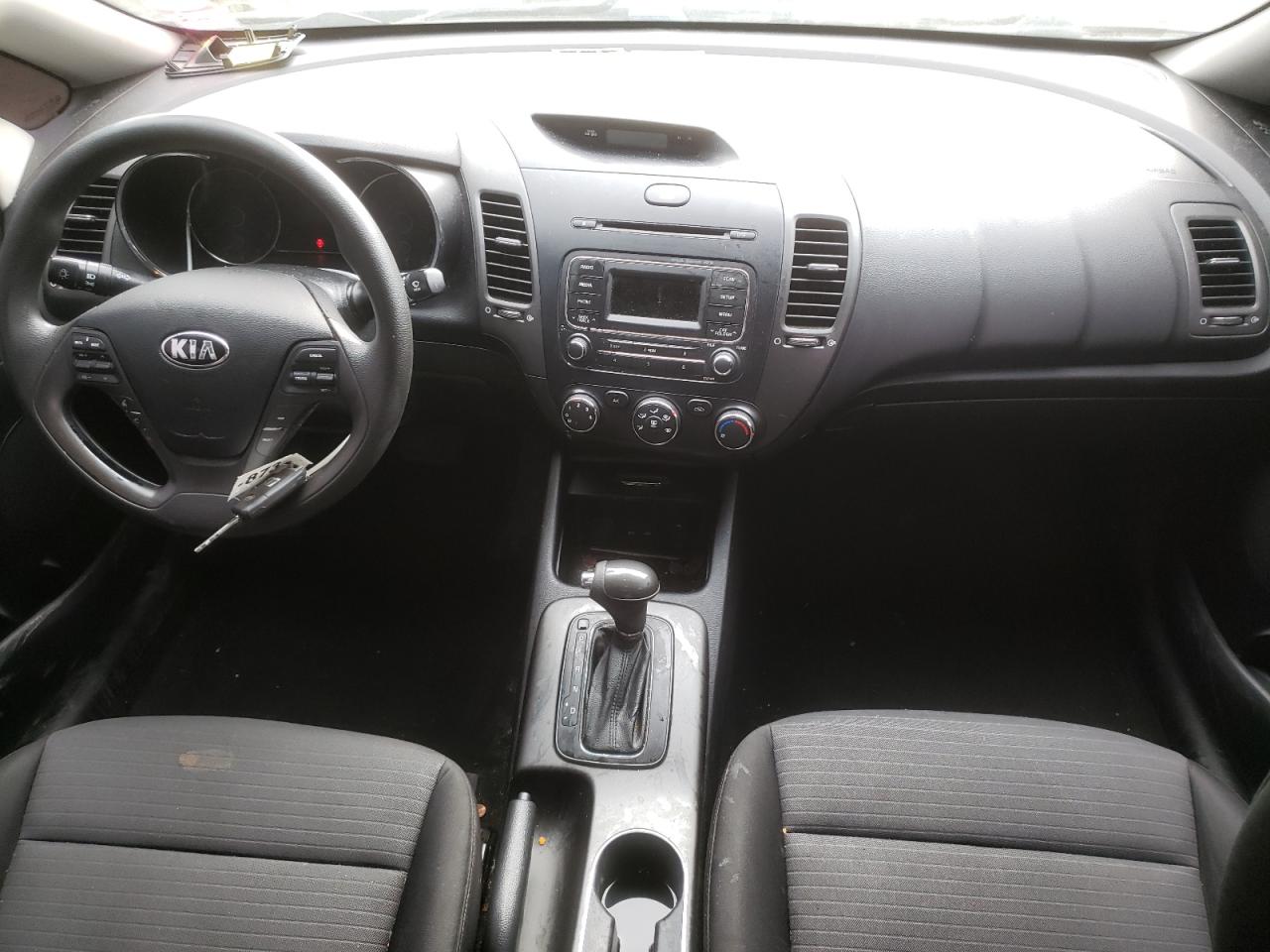 Photo 9 from auction – 2014 KIA FORTE LX with VIN KNAFX4A60E5164663