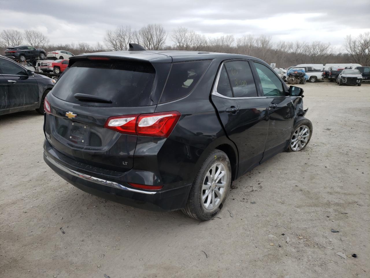Photo 4 from auction – 2018 CHEVROLET EQUINOX LT with VIN 2GNAXJEV1J6292008