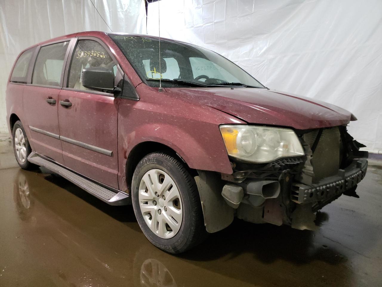 DODGE GRAND CARA 2014 with VIN 2C4RDGBG5ER226918 - Photo from auction