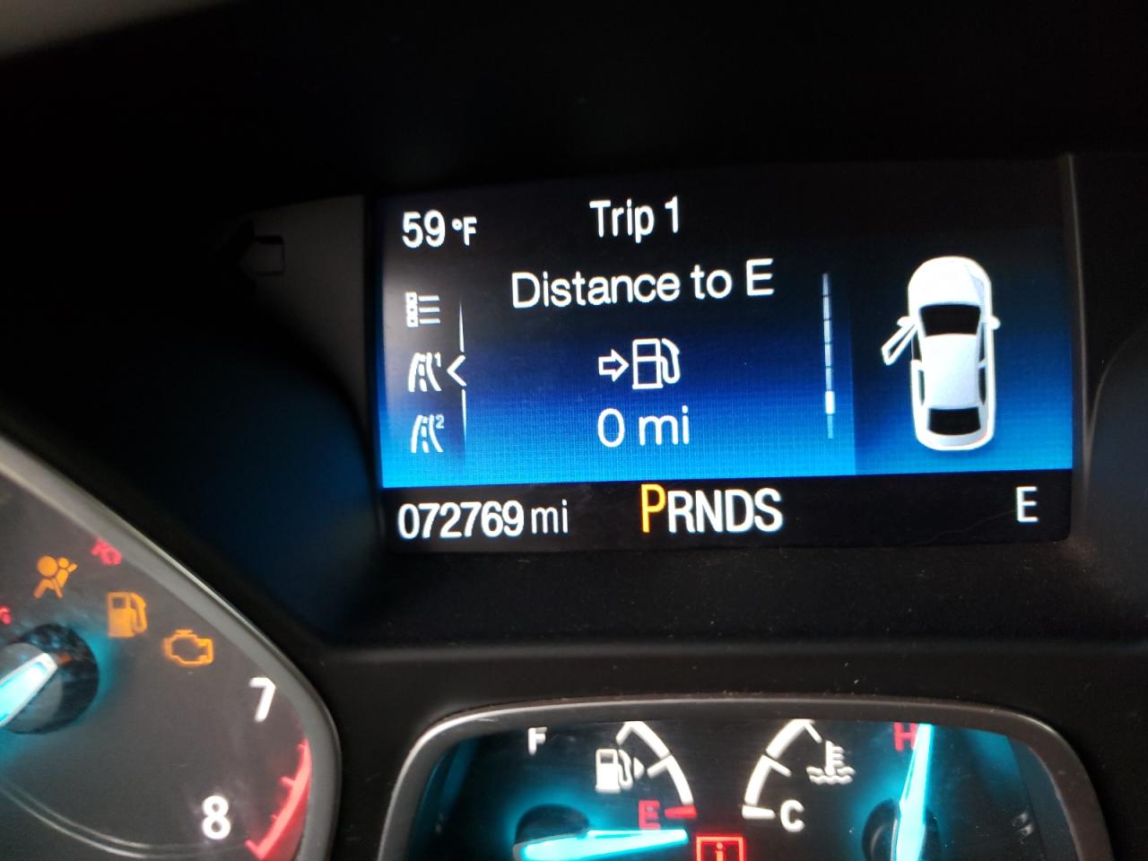 Photo 8 from auction – 2017 FORD ESCAPE SE with VIN 1FMCU9GD3HUD69448