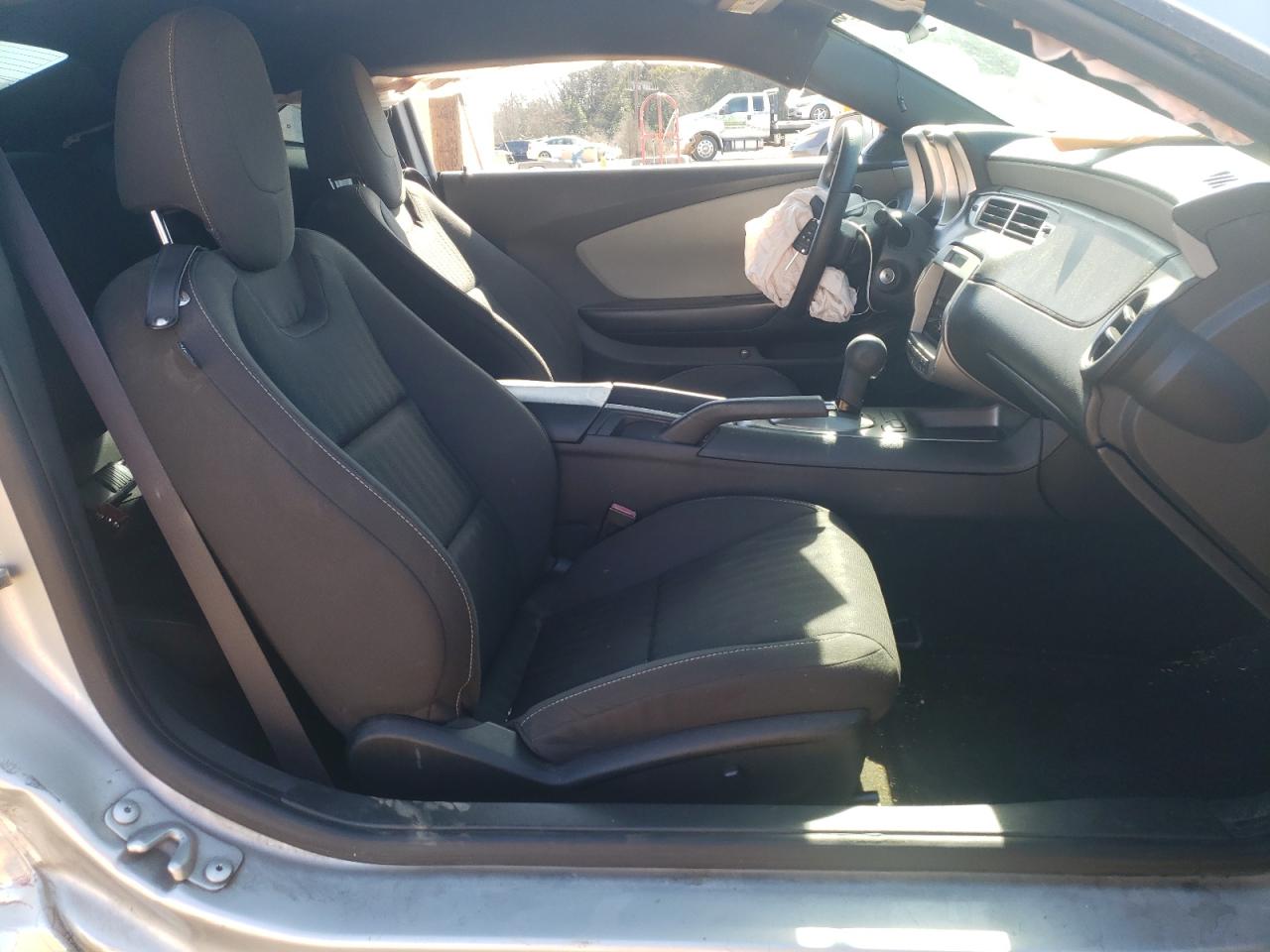Photo 5 from auction – 2014 CHEVROLET CAMARO LS with VIN 2G1FA1E31E9131363