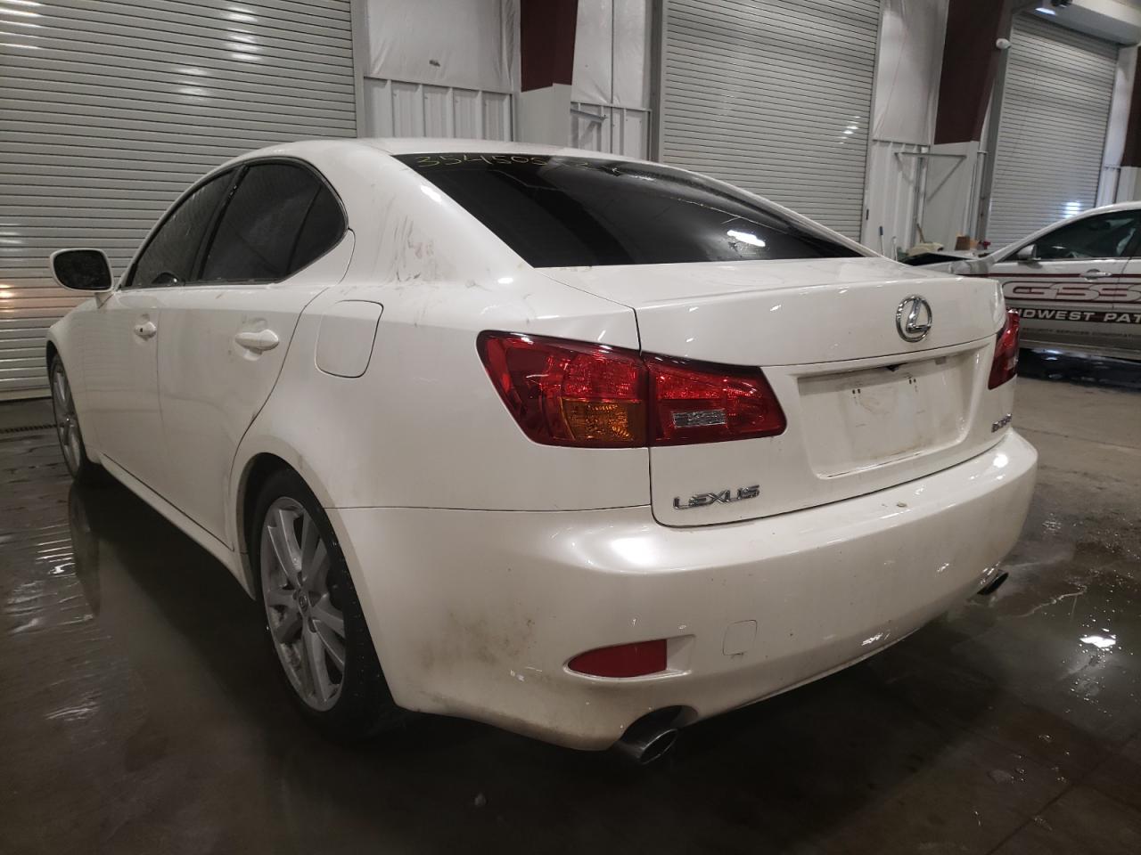Photo 3 from auction – 2006 LEXUS IS 350 with VIN JTHBE262565006790