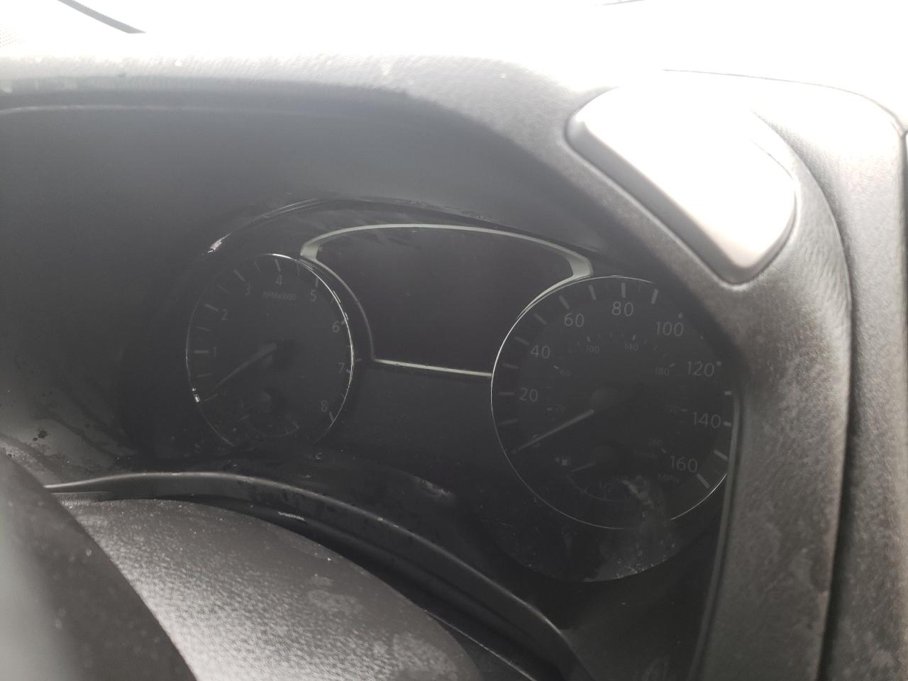 Photo 8 from auction – 2017 NISSAN PATHFINDER with VIN 5N1DR2MM3HC688646