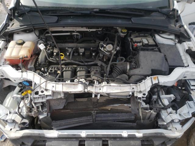 Photo 7 from auction – 2016 FORD FOCUS SE with VIN 1FADP3F22GL394526