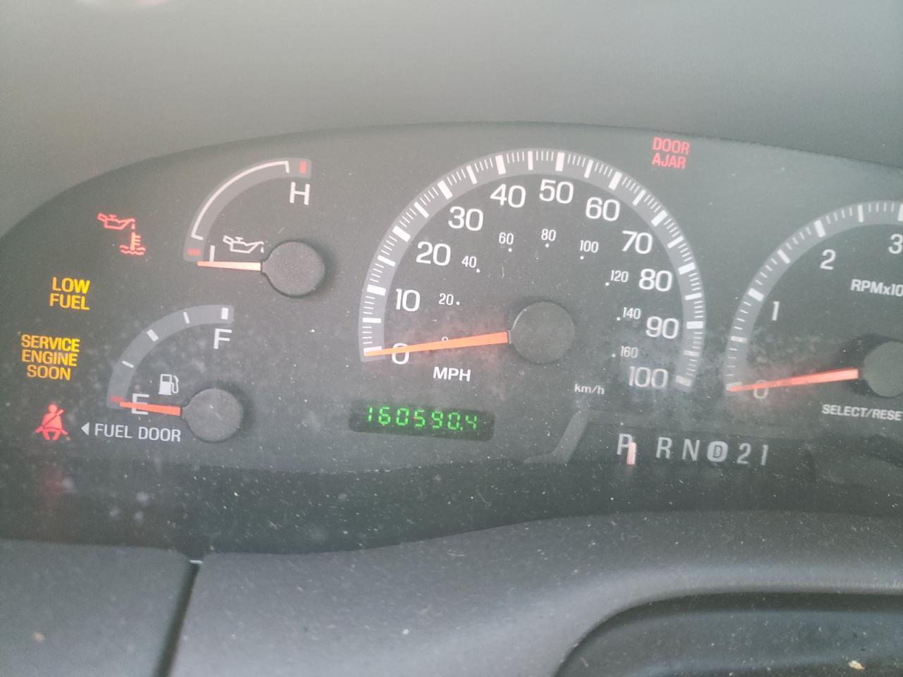 Photo 8 from auction – 2002 FORD F150 with VIN 2FTRF18282CA71461
