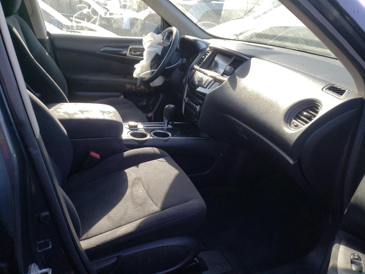 Photo 5 from auction – 2013 NISSAN PATHFINDER with VIN 5N1AR2MM4DC628727