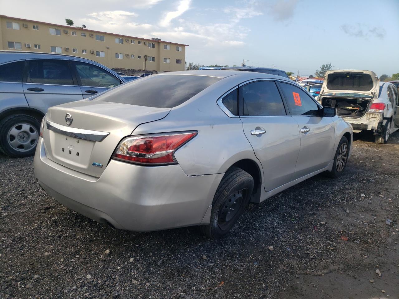 Photo 4 from auction – 2014 NISSAN ALTIMA 2.5 with VIN 1N4AL3AP5EC134880