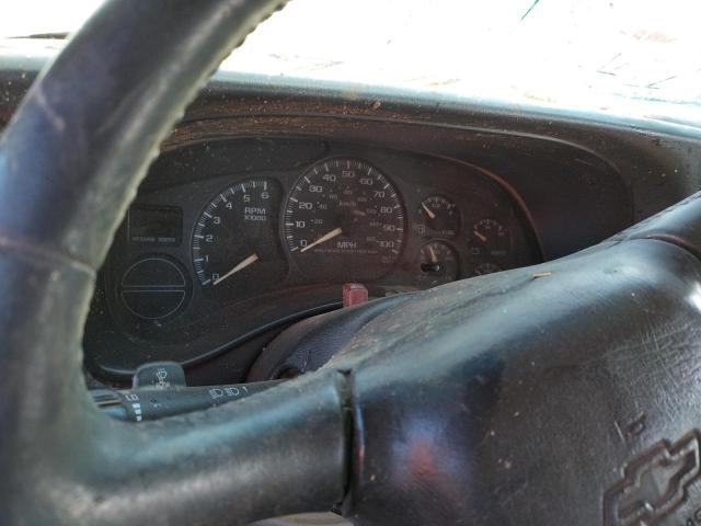 Photo 8 from auction – 2002 CHEVROLET SUBURBAN K with VIN 3GNFK16Z32G147922