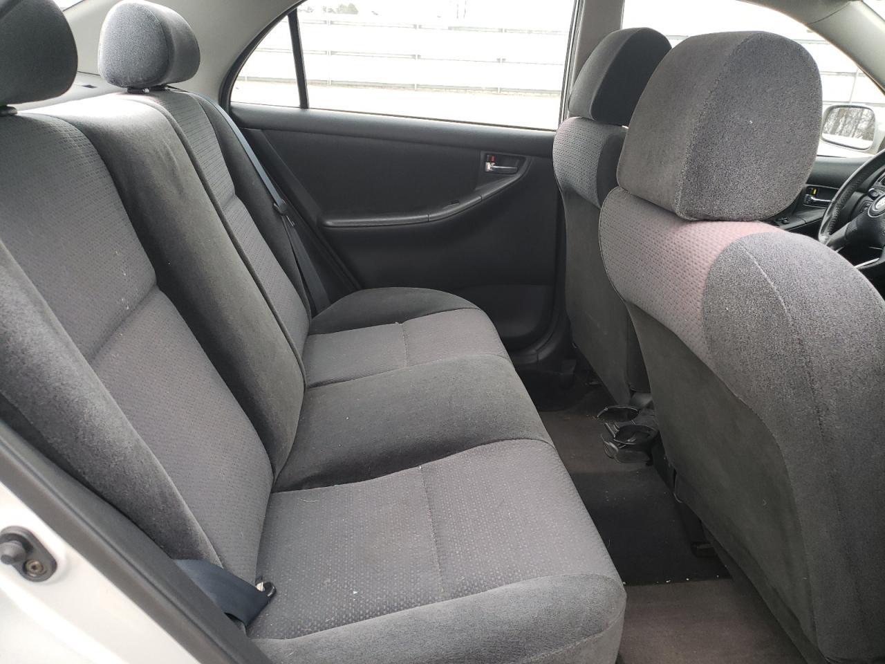 Photo 6 from auction – 2004 TOYOTA COROLLA CE with VIN 1NXBR32E94Z200605