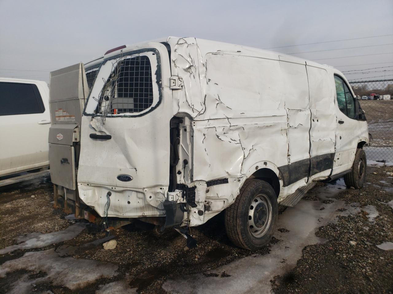 Photo 4 from auction – 2016 FORD TRANSIT T- with VIN 1FTYR1ZM3GKB57251