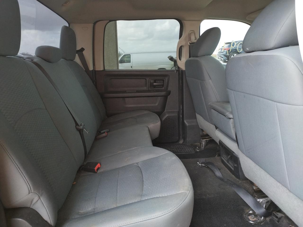 Photo 6 from auction – 2014 RAM 1500 ST with VIN 1C6RR7KT8ES310512