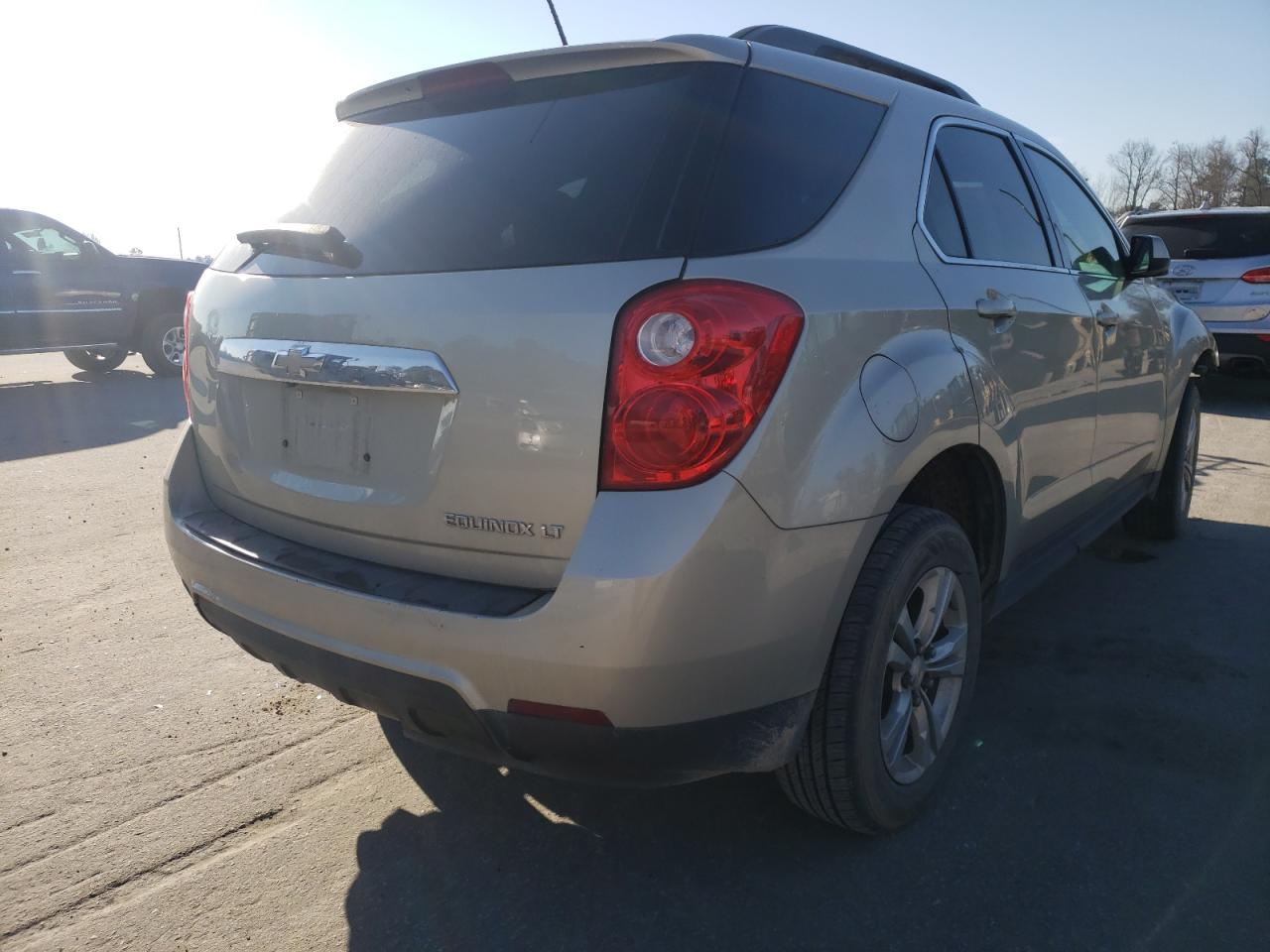 Photo 4 from auction – 2015 CHEVROLET EQUINOX LT with VIN 2GNALBEK0F1135386