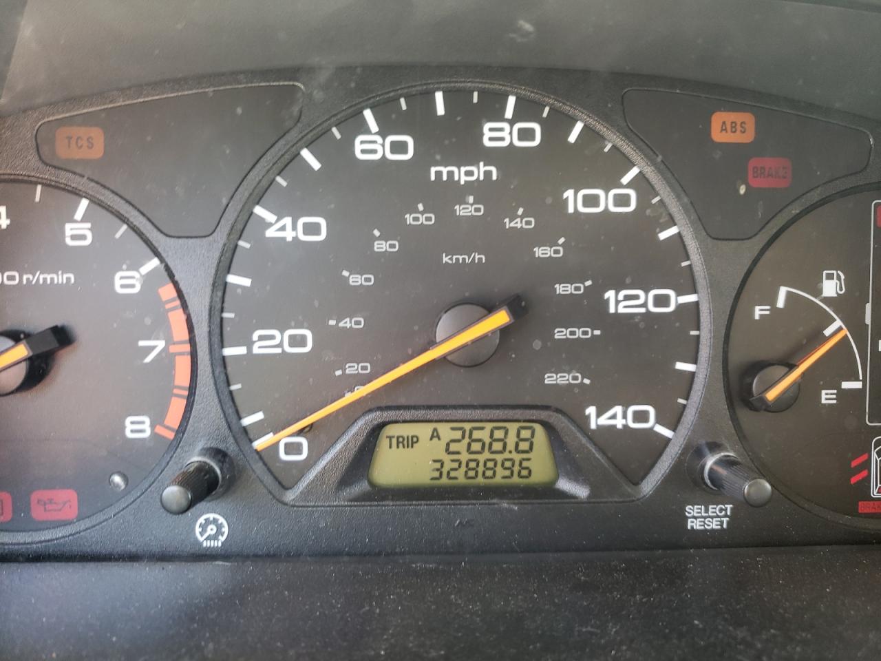 Photo 8 from auction – 2003 HONDA ODYSSEY EX with VIN 5FNRL18613B144952