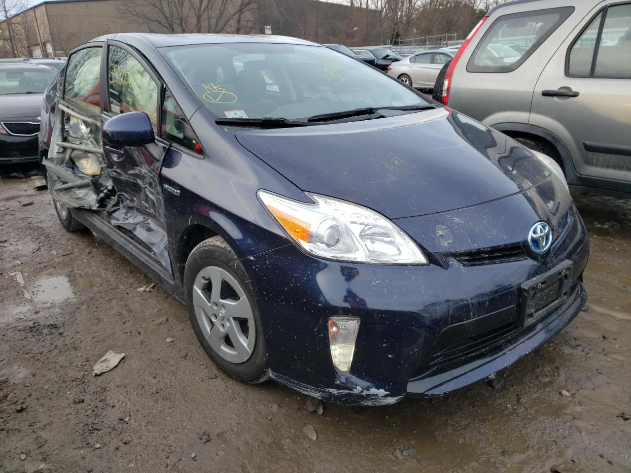 TOYOTA PRIUS 2015 z numerem VIN JTDKN3DU5F0435646 - Zdjęcie z aukcji