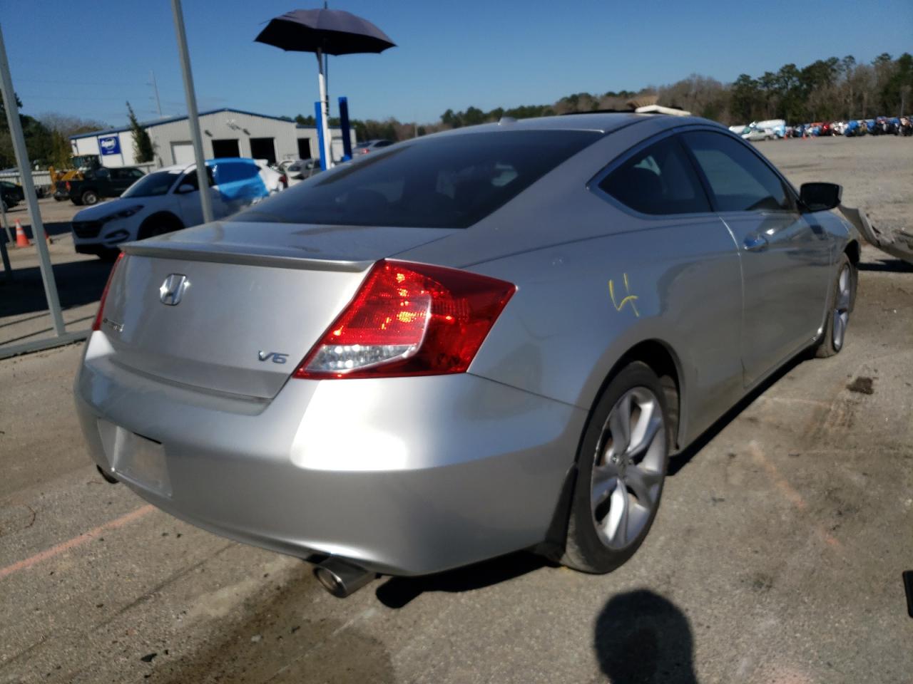 Photo 4 from auction – 2011 HONDA ACCORD EXL with VIN 1HGCS2B8XBA003220