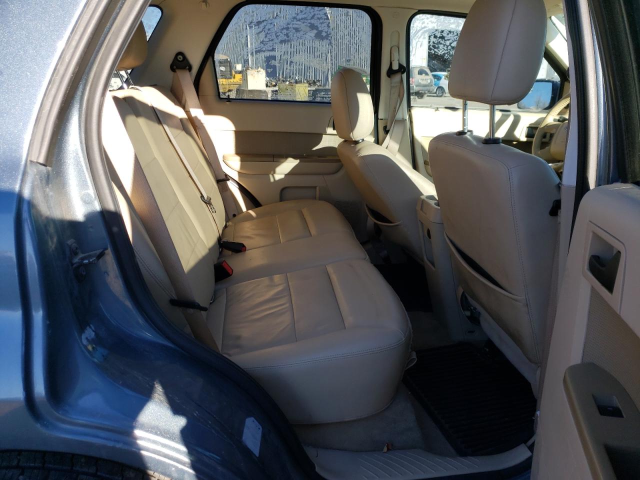Photo 6 from auction – 2012 FORD ESCAPE XLT with VIN 1FMCU9DG6CKC44558