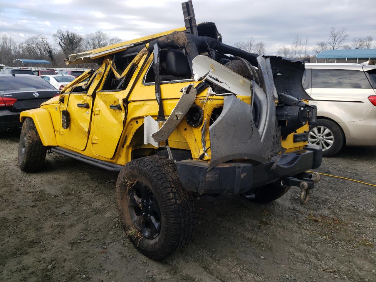 Photo 3 from auction – 2015 JEEP WRANGLER U with VIN 1C4BJWEG8FL729045
