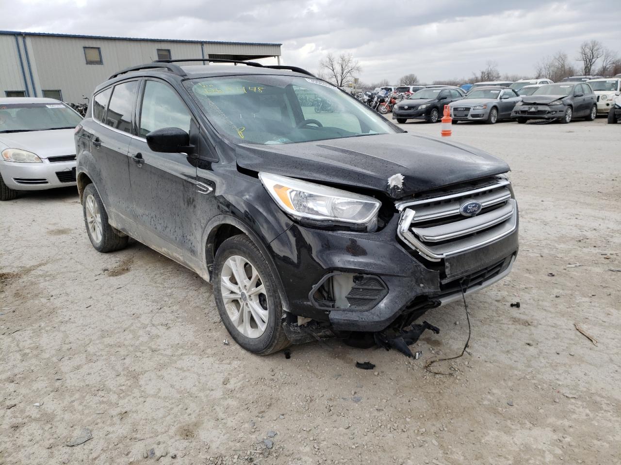 FORD ESCAPE SE 2017 with VIN 1FMCU9GD3HUD69448 - Photo from auction