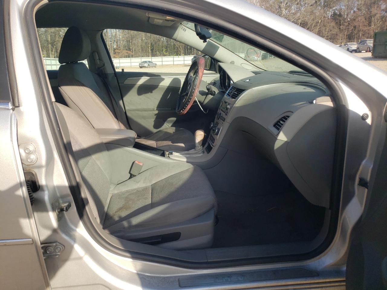 Photo 5 from auction – 2011 CHEVROLET MALIBU 1LT with VIN 1G1ZC5E19BF168578
