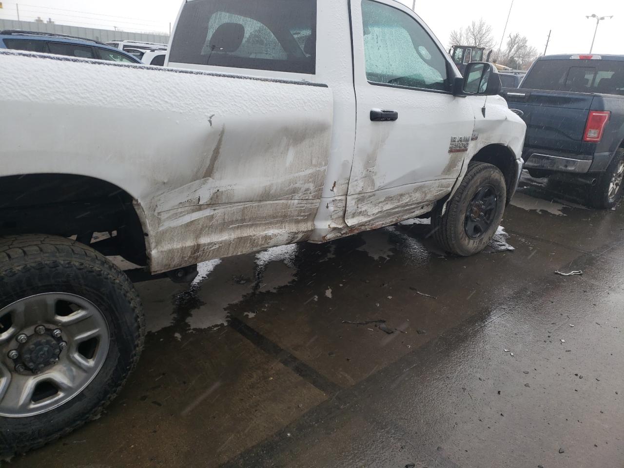 Photo 9 from auction – 2014 RAM 2500 ST with VIN 3C6LR5AT3EG272643