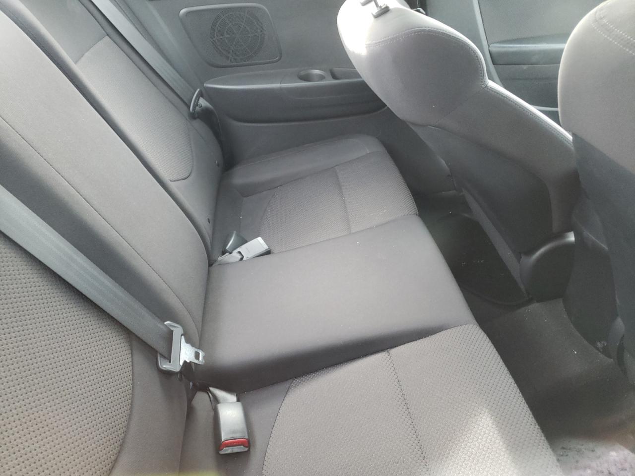 Photo 6 from auction – 2012 KIA FORTE EX with VIN KNAFU6A23C5531652