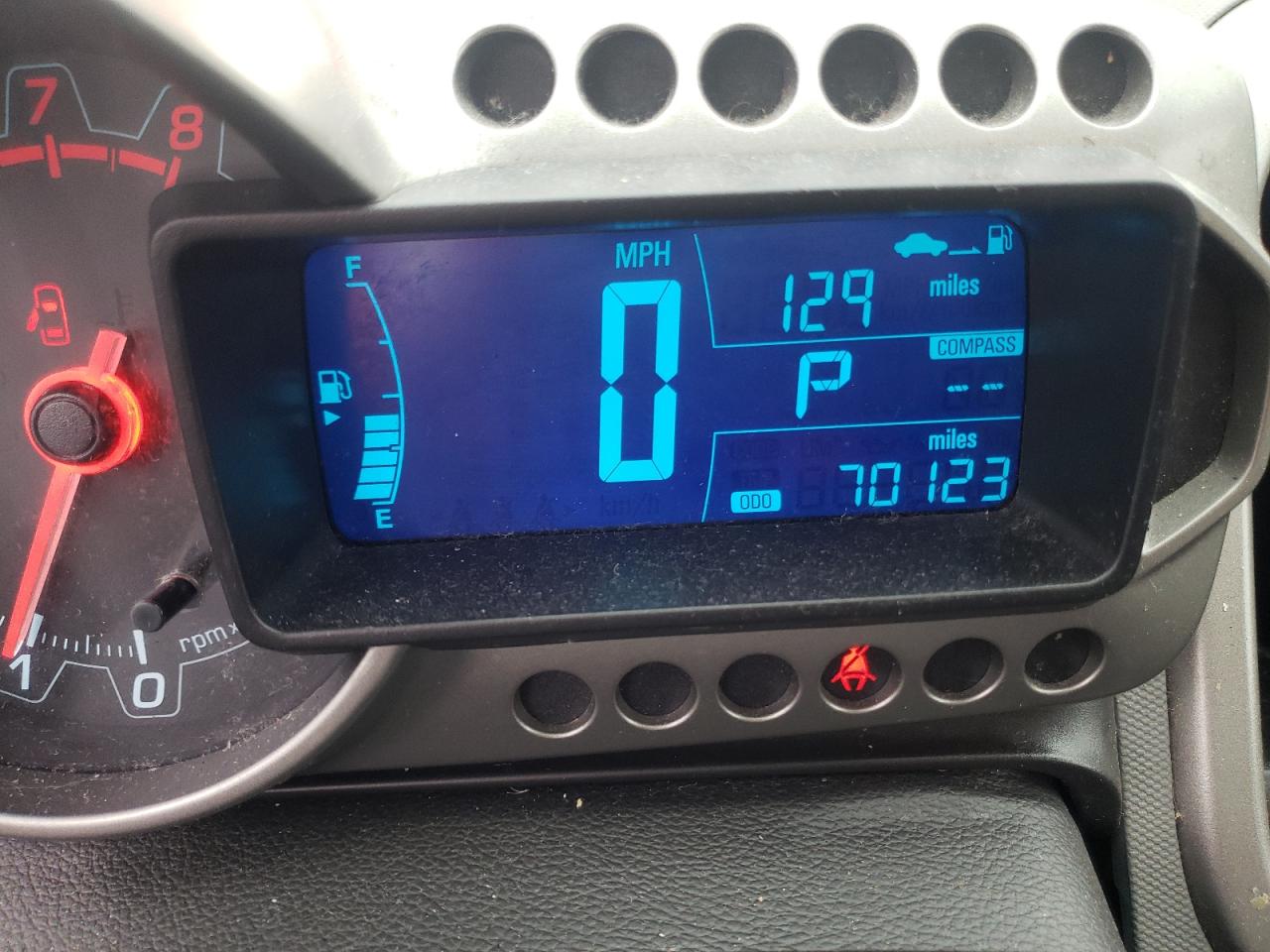 Photo 8 from auction – 2015 CHEVROLET SONIC LS with VIN 1G1JA5SH1F4163672